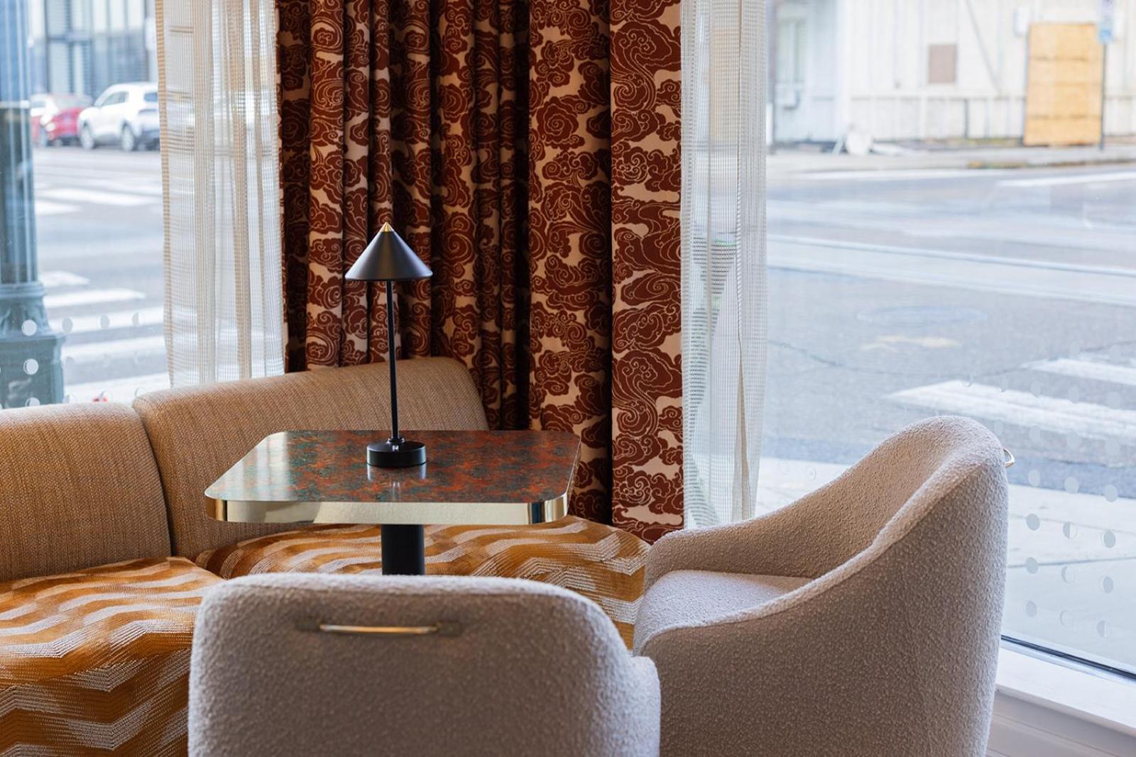 Hotel Napoleon Memphis Bagian luar foto