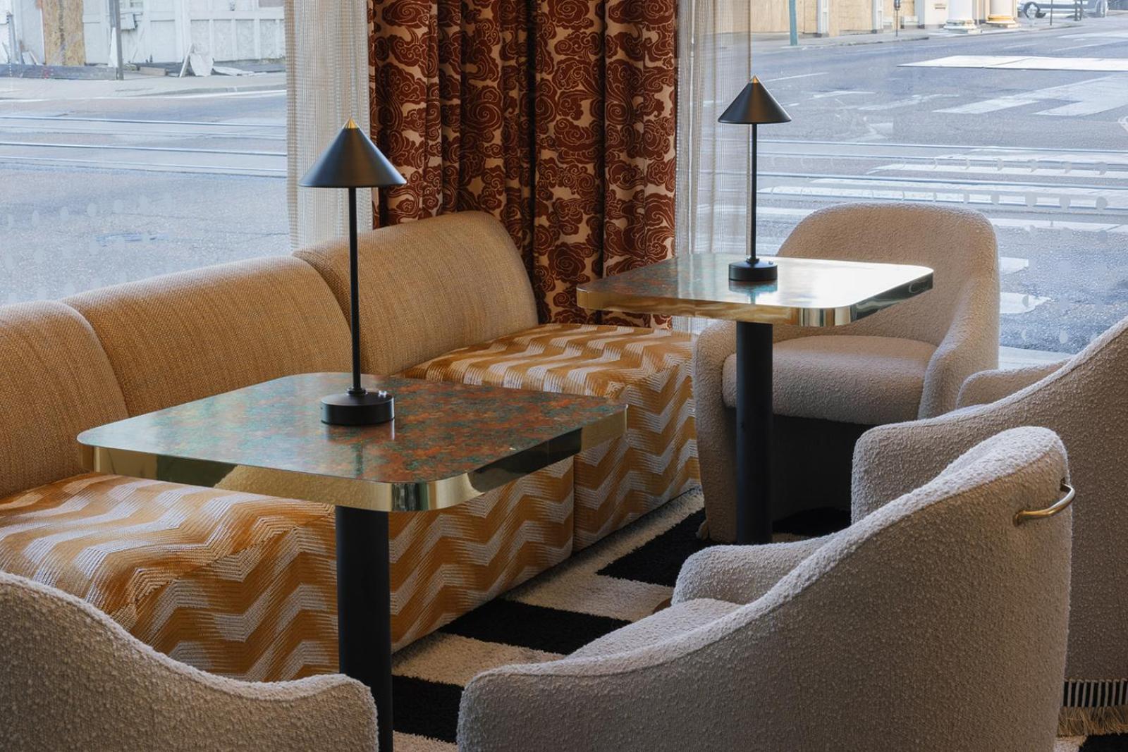 Hotel Napoleon Memphis Bagian luar foto